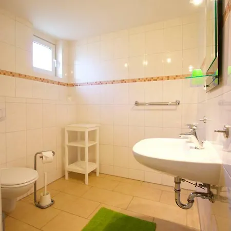 Haus Idyll * Graal-Mueritz