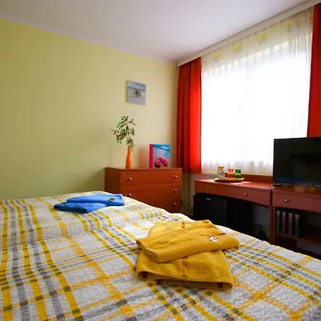 Haus Idyll Bed & Breakfast